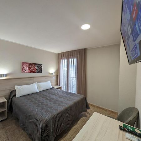 Gran Hotel Toledo Onda Bagian luar foto