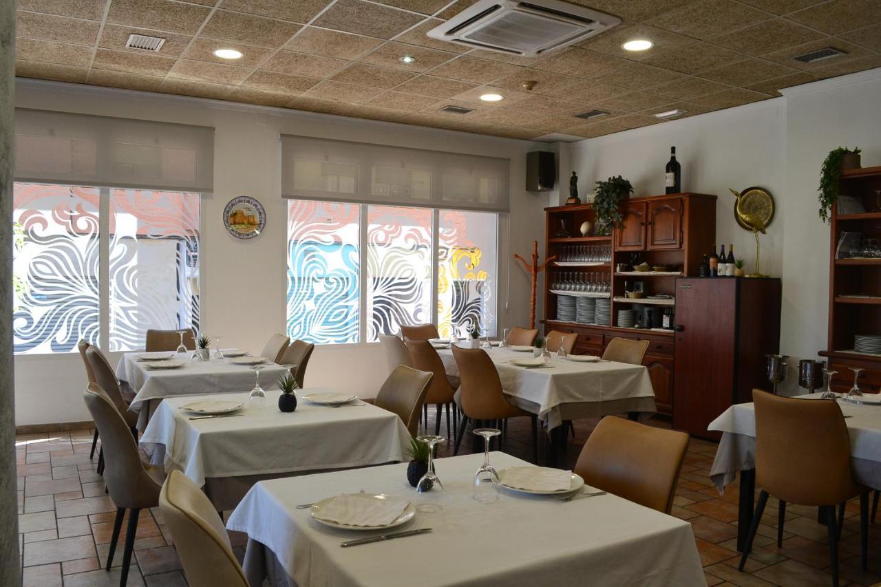 Gran Hotel Toledo Onda Bagian luar foto