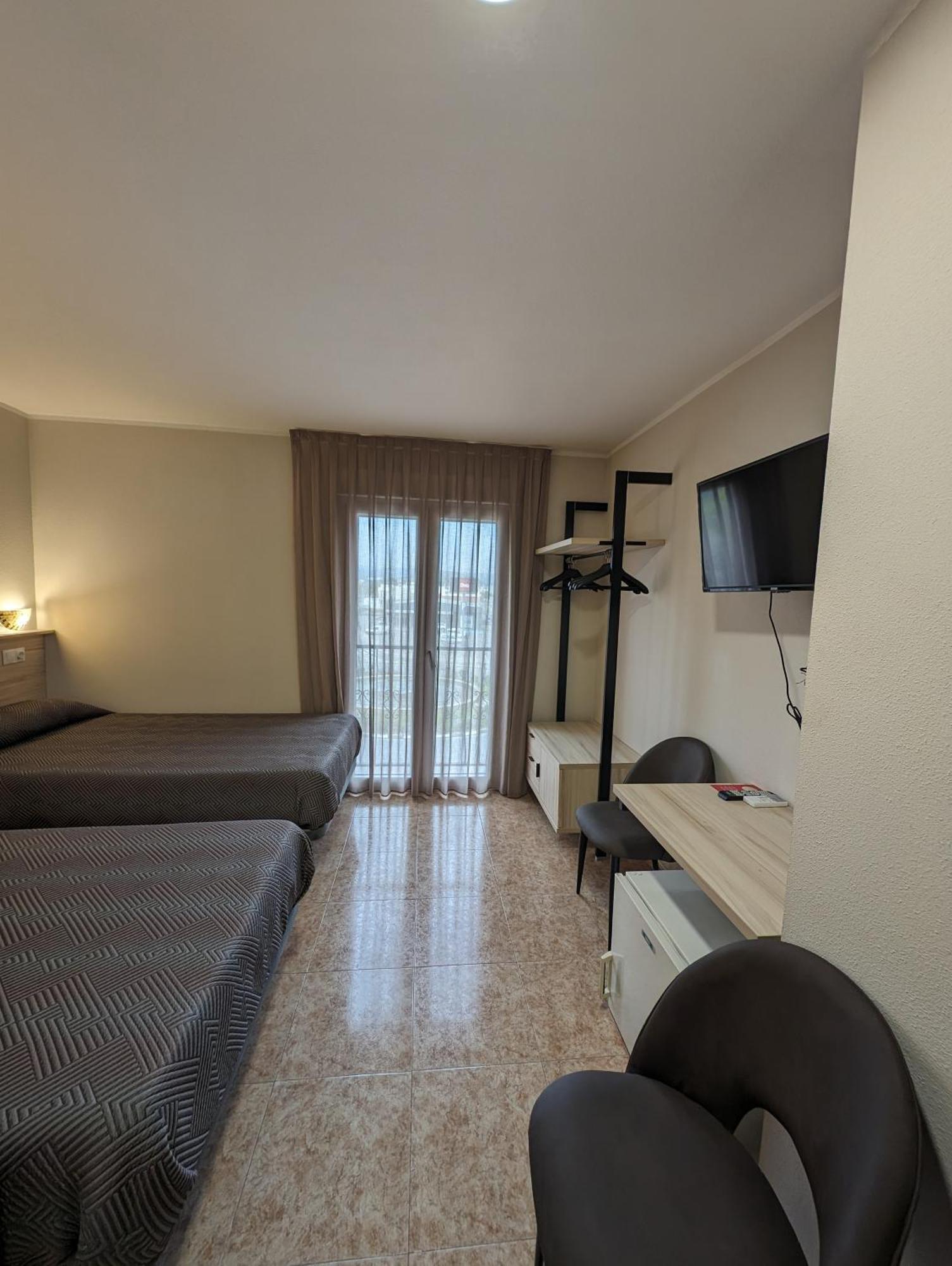 Gran Hotel Toledo Onda Bagian luar foto