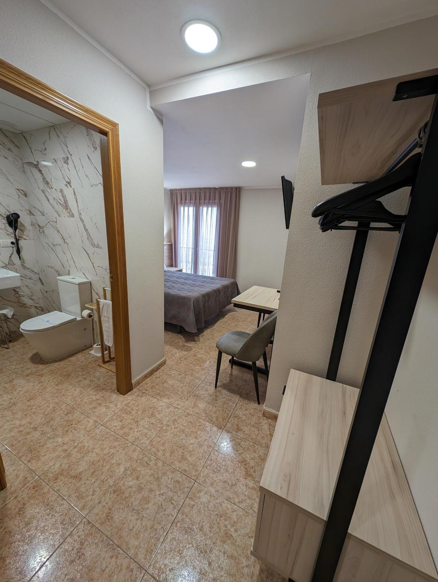 Gran Hotel Toledo Onda Bagian luar foto