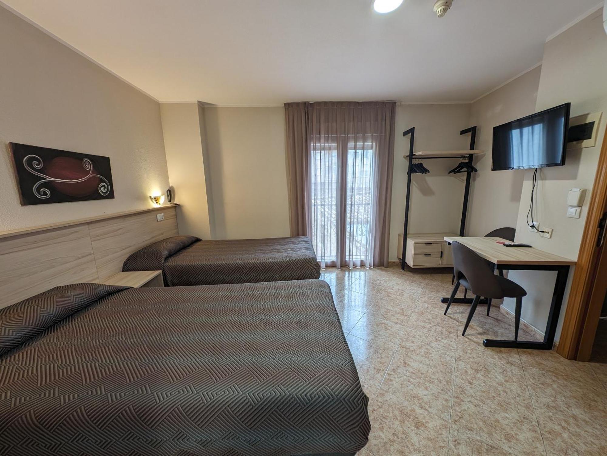 Gran Hotel Toledo Onda Bagian luar foto