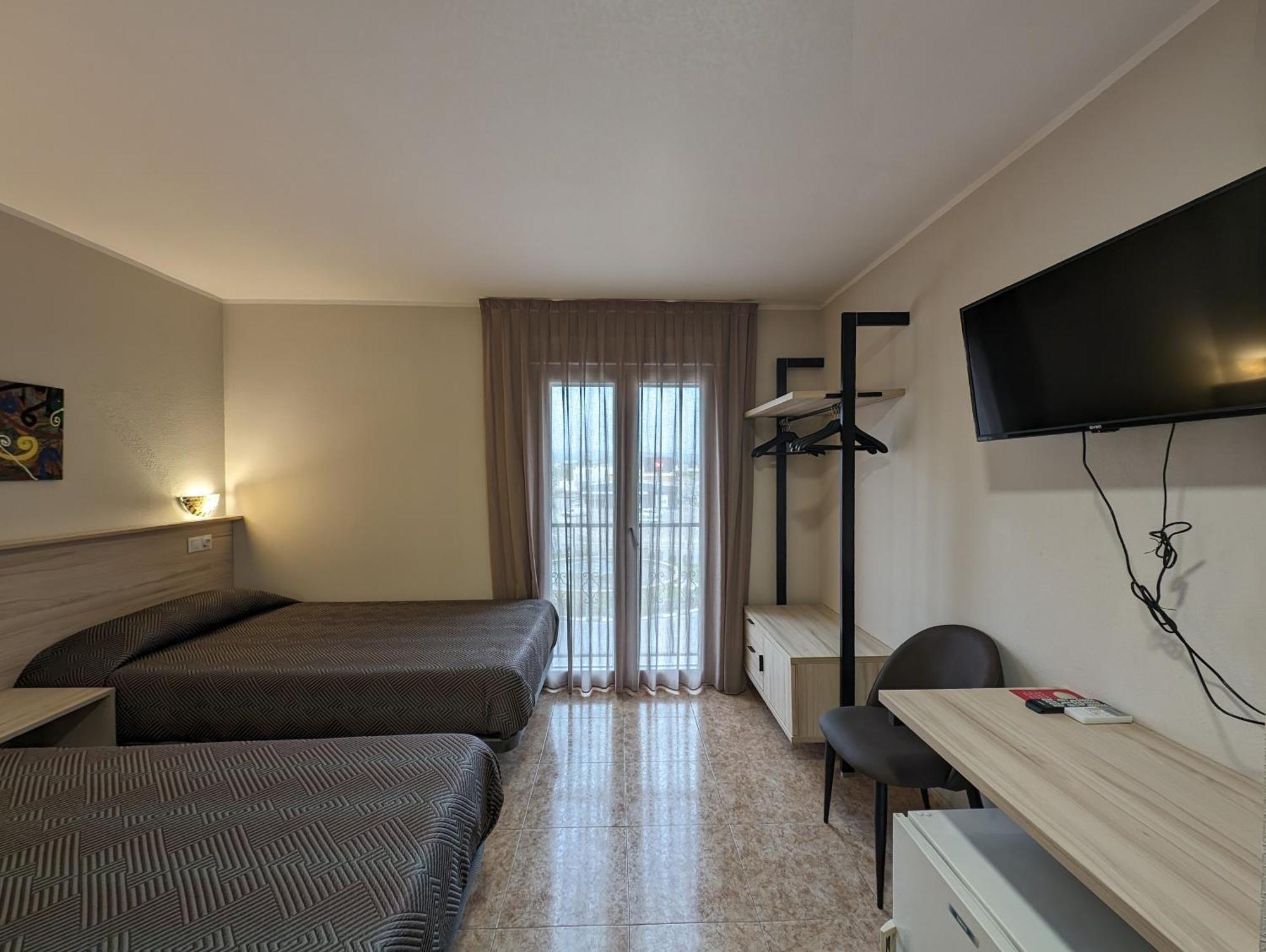 Gran Hotel Toledo Onda Bagian luar foto