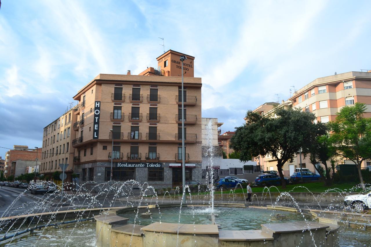 Gran Hotel Toledo Onda Bagian luar foto