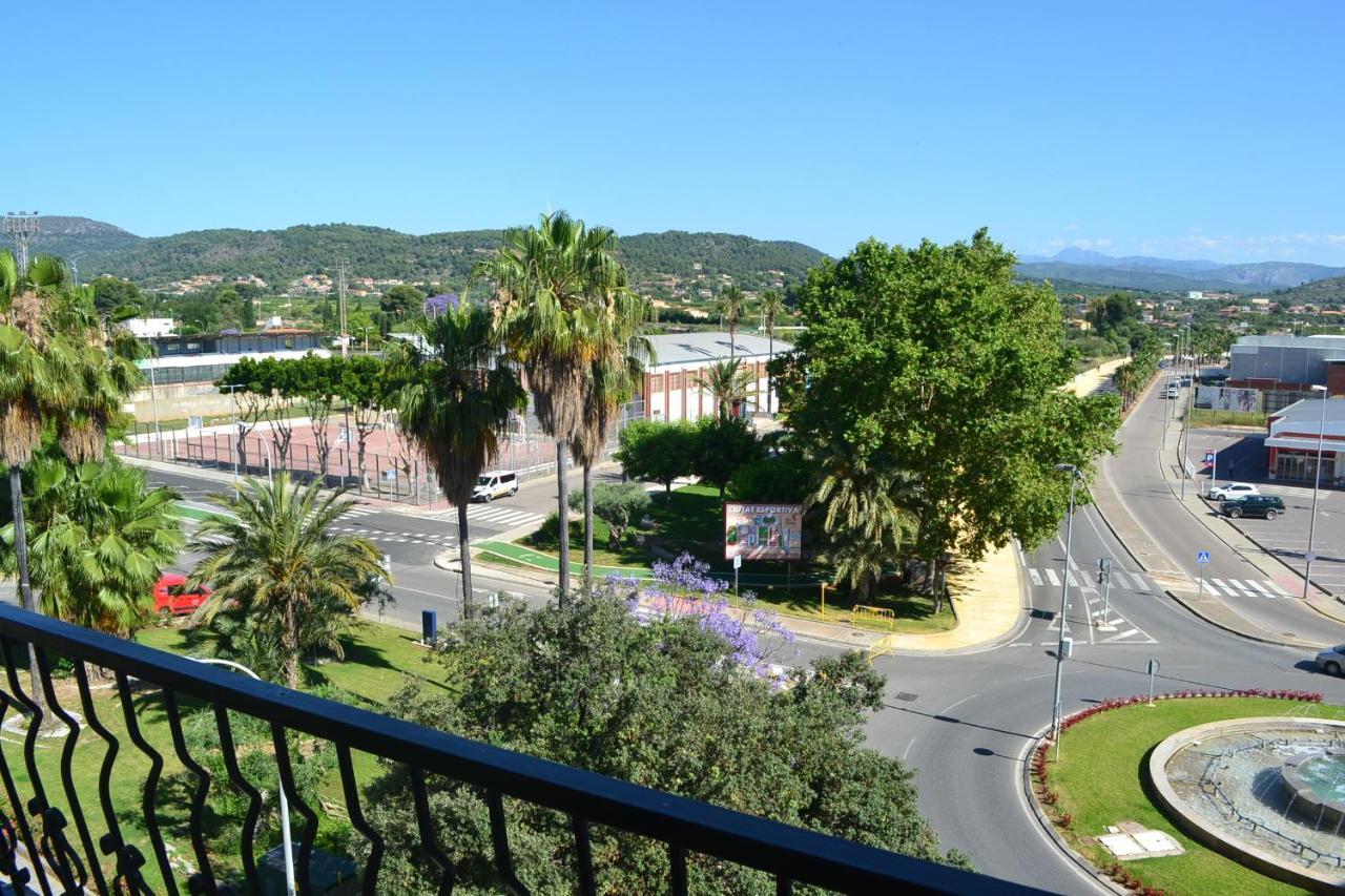 Gran Hotel Toledo Onda Bagian luar foto